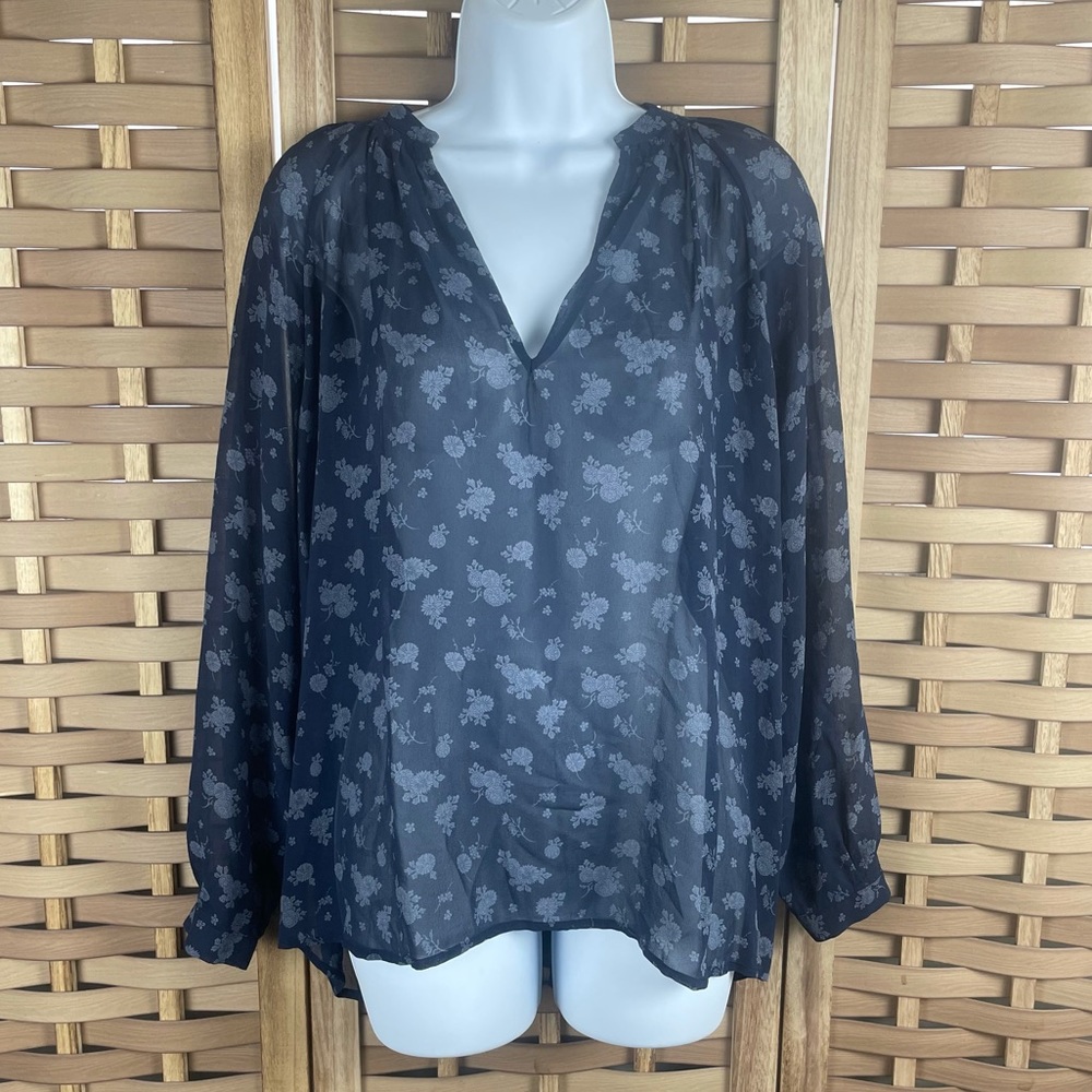 VINCE 100% Silk Navy Vneck Long Sleeve Tunic Shirt with White Flowers